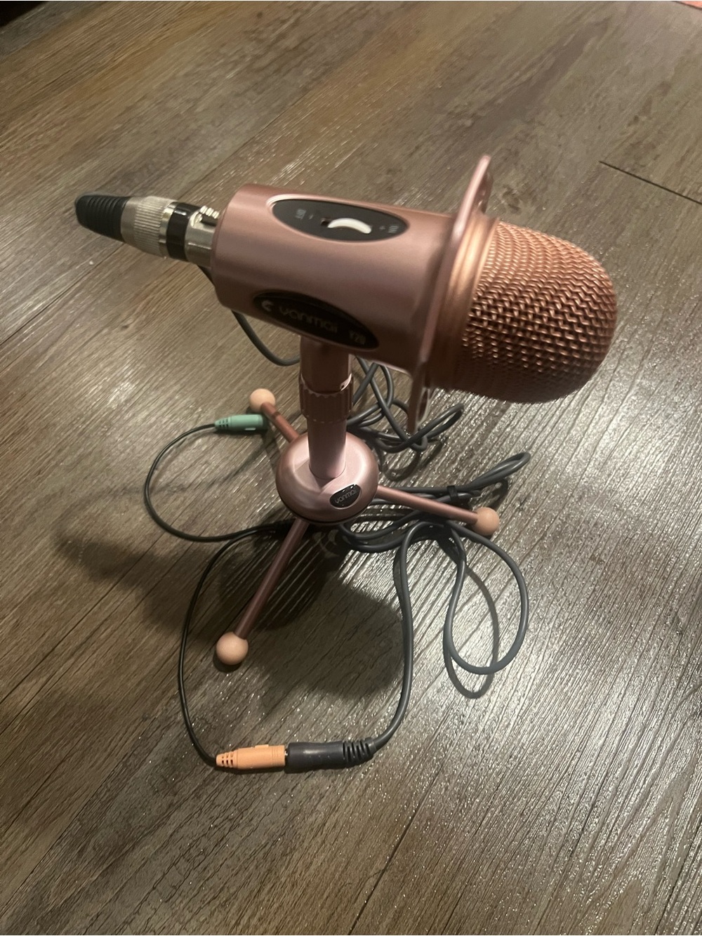 Rose Gold Desktop Microphone with Tripod Stand